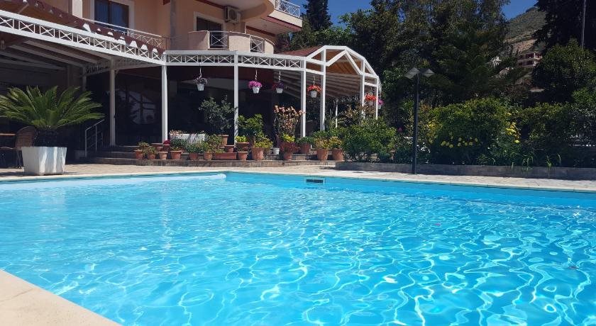 J & B Hotel - last minute hotel in Tirana