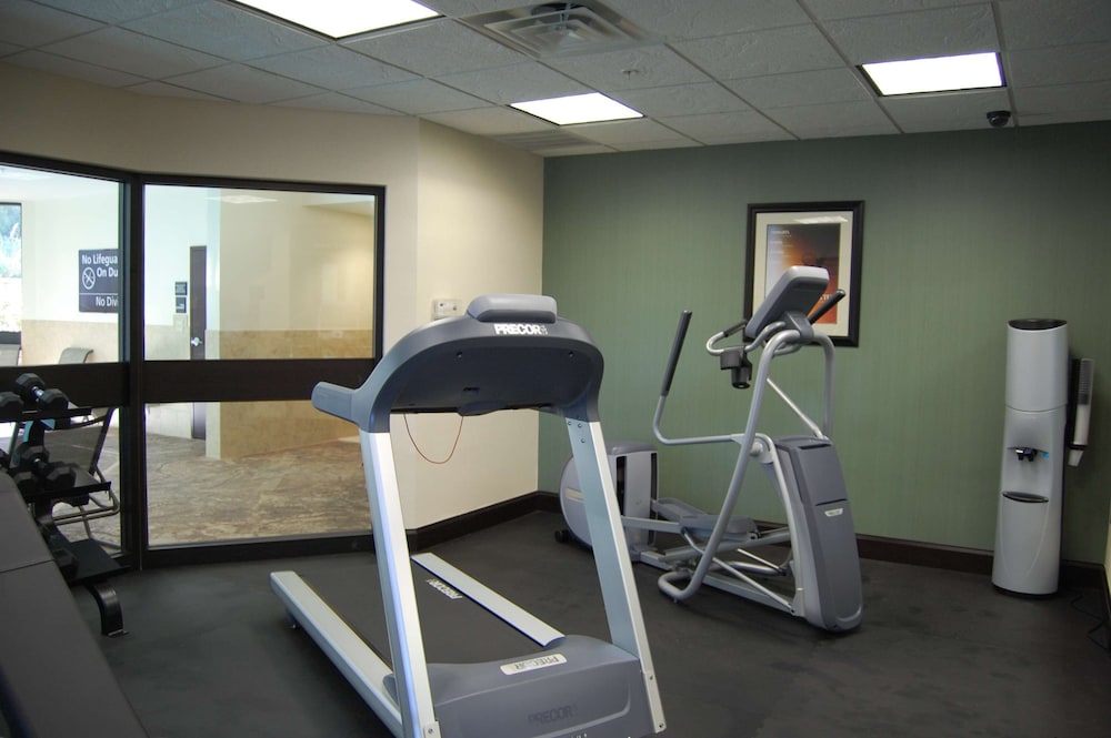 Hampton Inn & Suites McAlester - photo 16