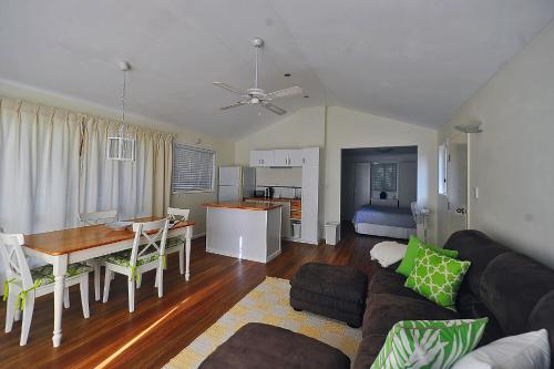 Wondai Hideaway Apartment — 4-Star Luxury Hotel in Wondai, Australia
