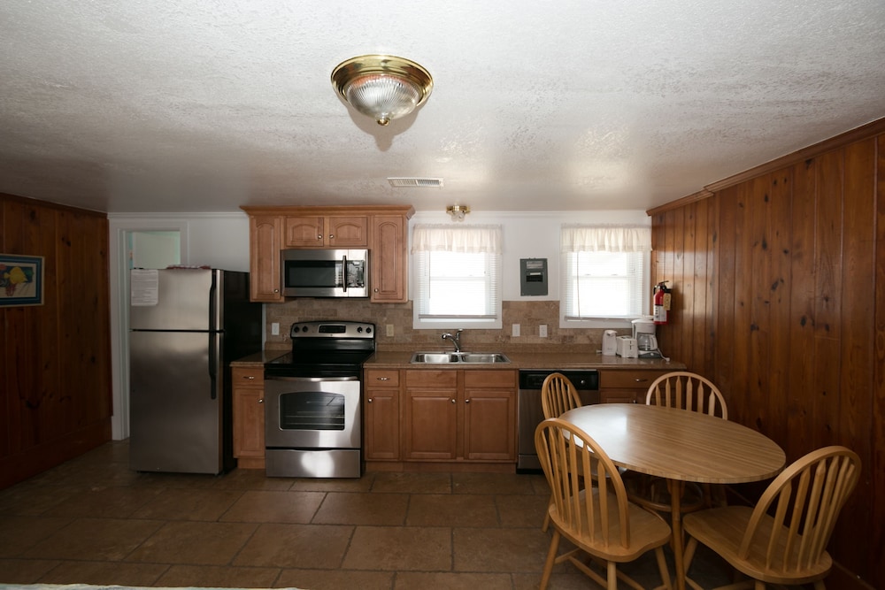 Outer Banks Motel - photo 107
