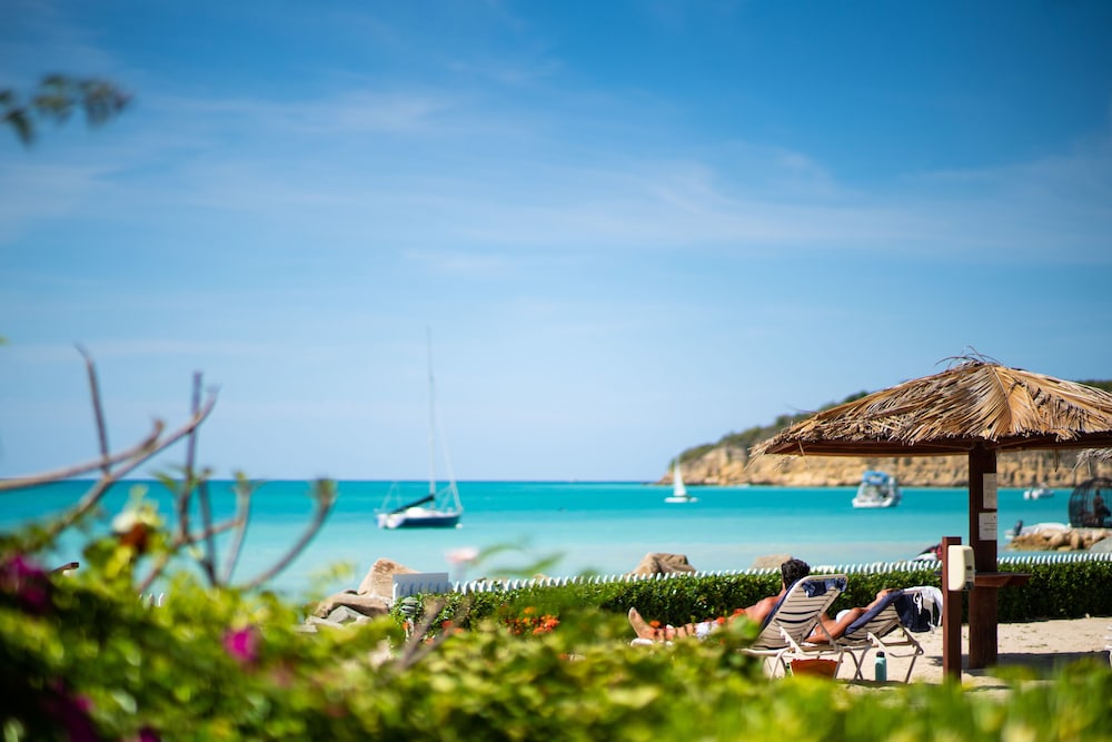 Dickenson Bay Oasis at Antigua Village — 4-Star Luxury Hotel in Saint John's, Antigua and Barbuda