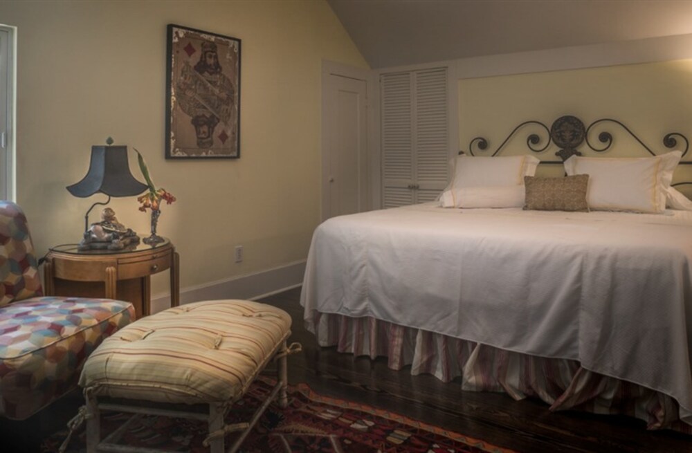 The Olive Tree Court - photo 5