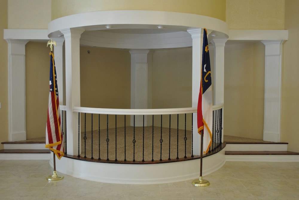 Doubletree by Hilton Hotel Fayetteville - photo 29