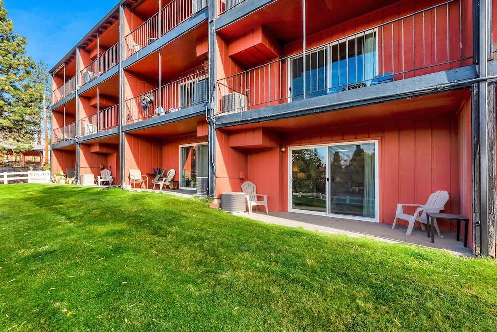 Bend Riverside Inn & Suites - photo 278