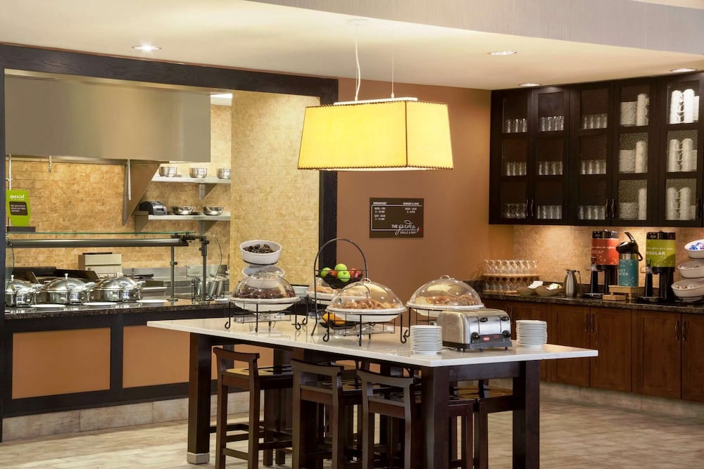 Hilton Garden Inn Denison Sherman At Texoma Event Center - photo 16