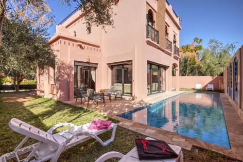 Villa Akadia luxurious with private swimming pool — 4-Star Luxury Hotel in Marrakesh, Morocco