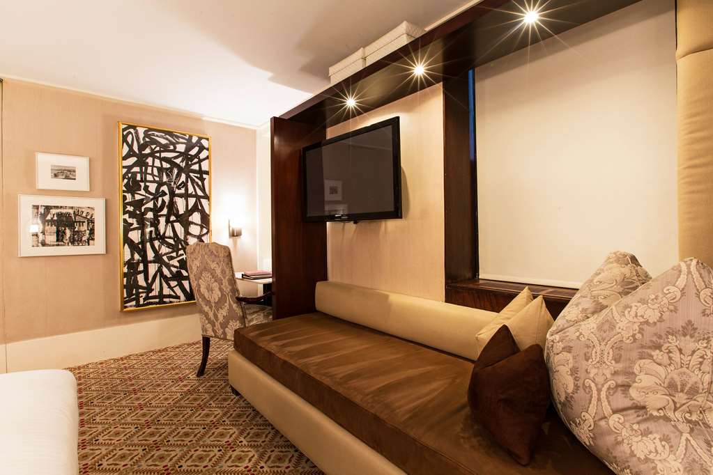 City Club Hotel - photo 9