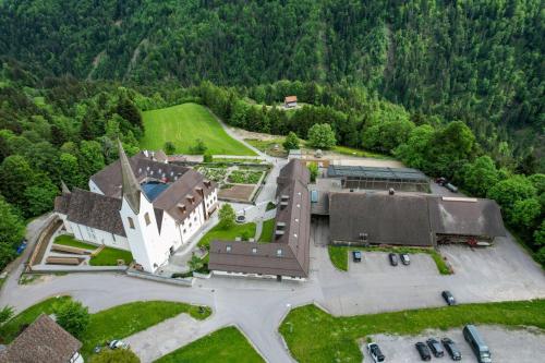 Propstei Sankt Gerold - last minute hotel in Blons