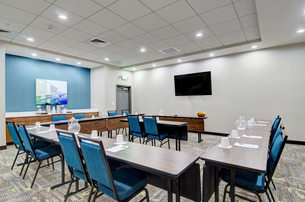 Hampton Inn & Suites Portland West - photo 85