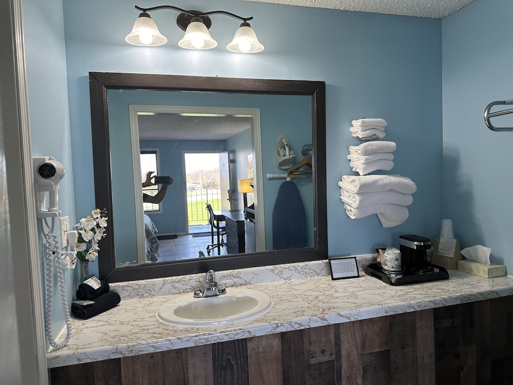 Geneva Wells Inn - photo 31