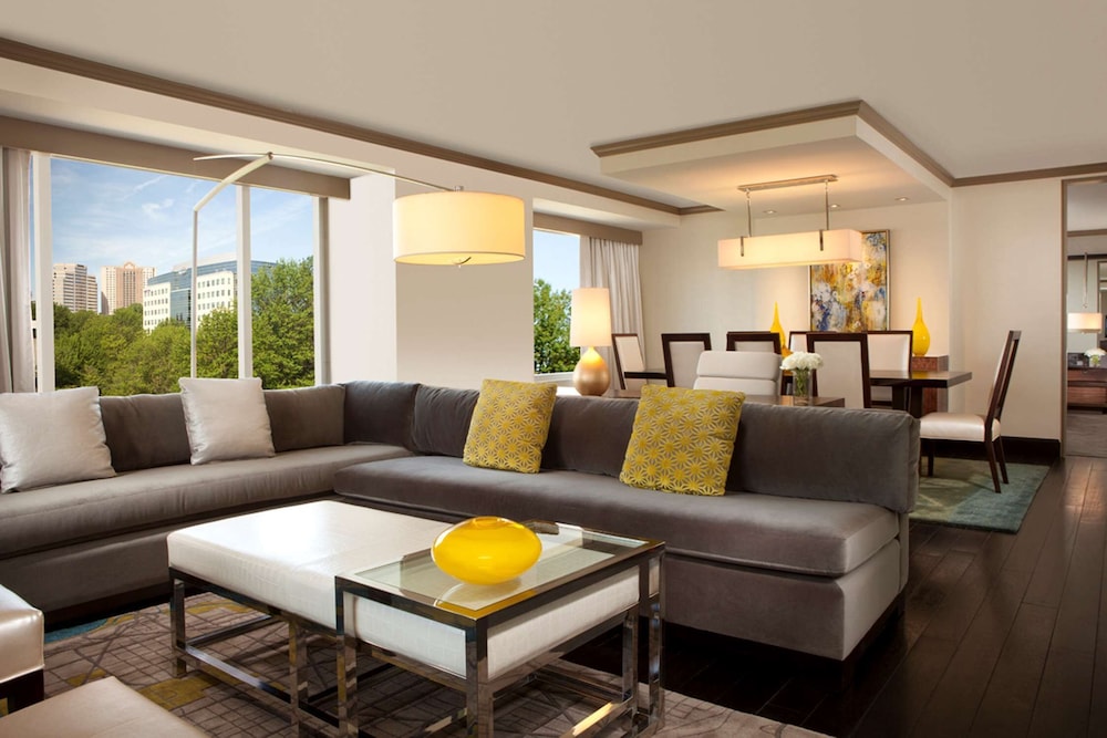 Hilton McLean Tysons Corner - photo 29