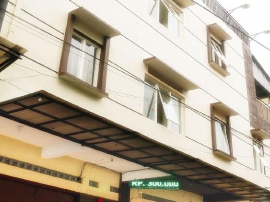 Leos Hotel - last minute hotel in Tomohon