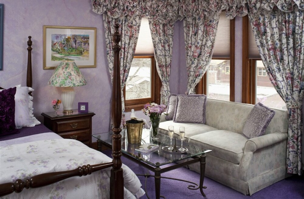 Cliff Cottage Inn Victorian B&B and Boutique Hotel - photo 6