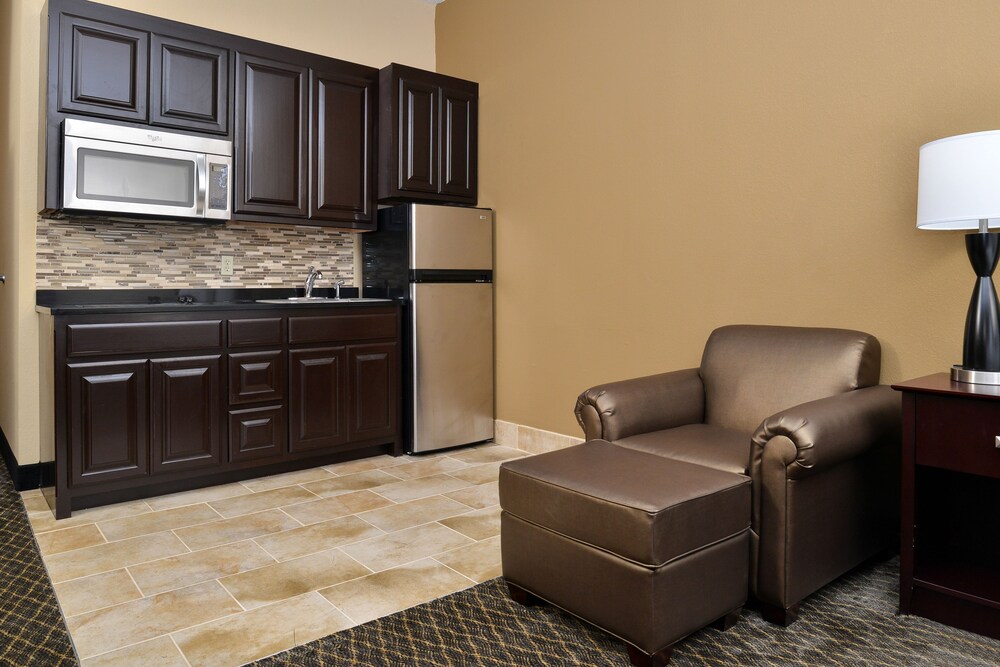 Baymont By Wyndham Ardmore I 35 - photo 22