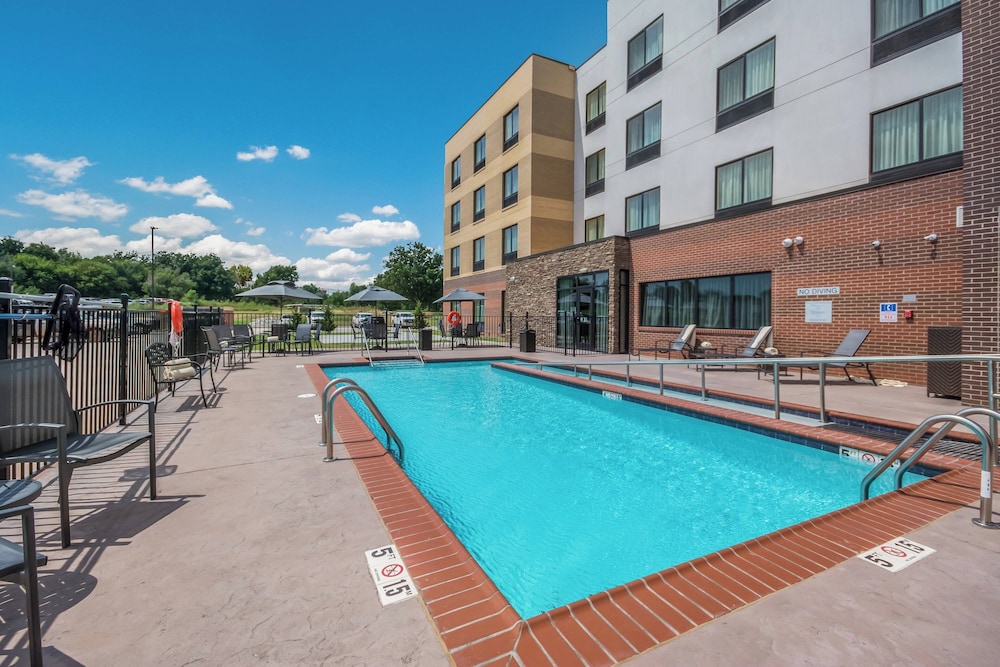 Fairfield Inn & Suites by Marriott Chickasha - photo 20
