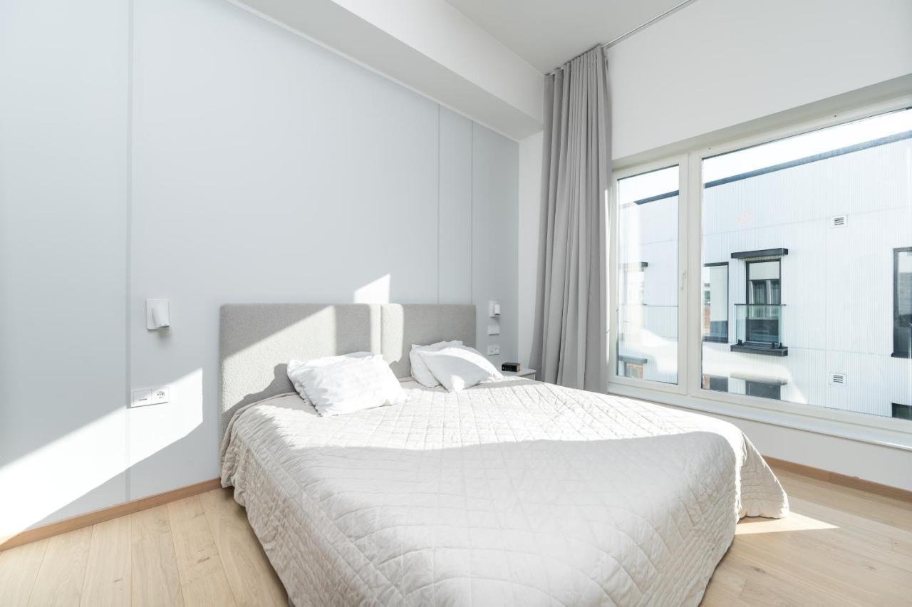 Brand new 2bdroom Free Parking Apartment