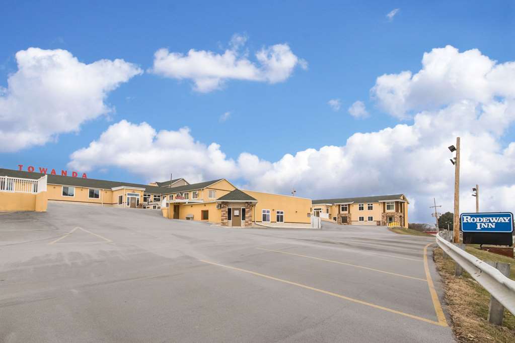 Rodeway Inn Towanda - photo 2