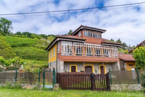 Paraiso Puntal in Villaviciosa, Spain