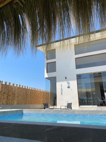 La casa de Diego — 4-Star Luxury Hotel in Los Organos, Peru
