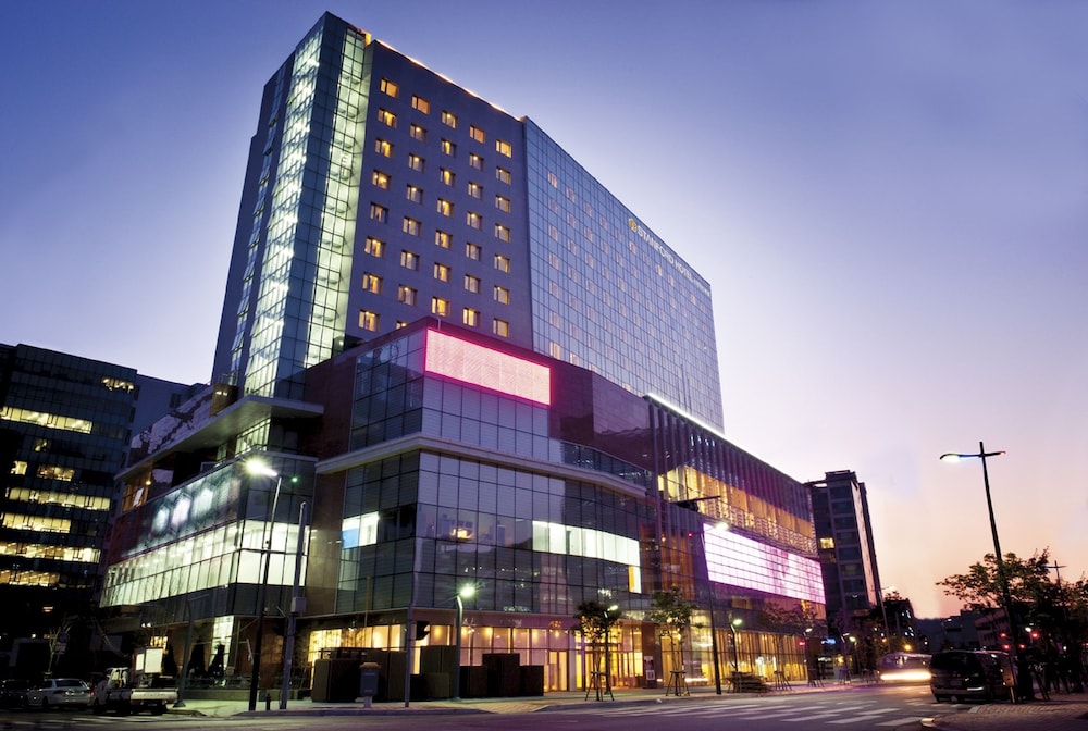 Stanford Hotel Seoul — 4-Star Luxury Hotel in Seoul, South Korea
