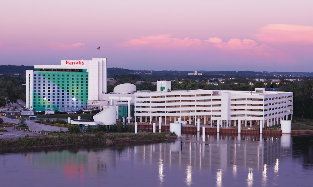 Harrah's Council Bluffs A Caesars Rewards Destination - photo 40