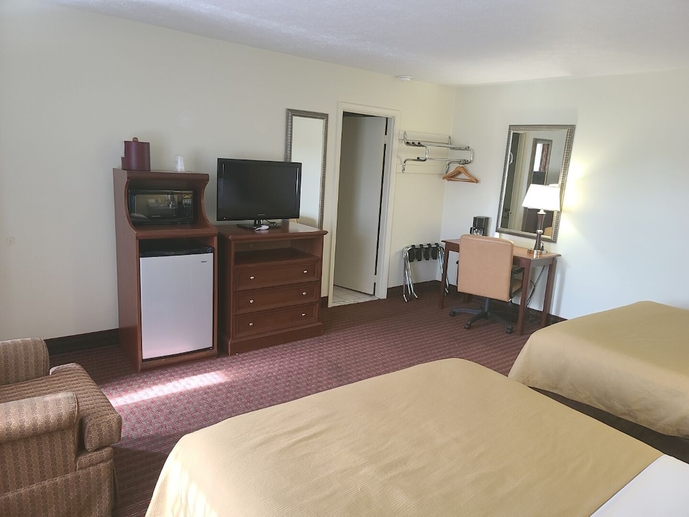 Budget Inn Farmington - photo 8