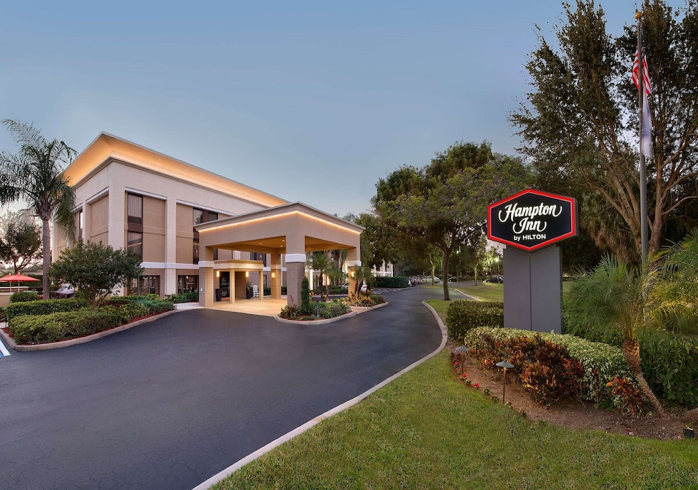Hampton Inn Naples I 75 - photo 2