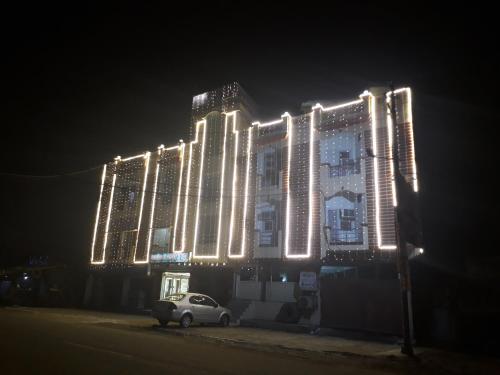 Landmark Hotel Dudhwa — hotel in Palia Kalan