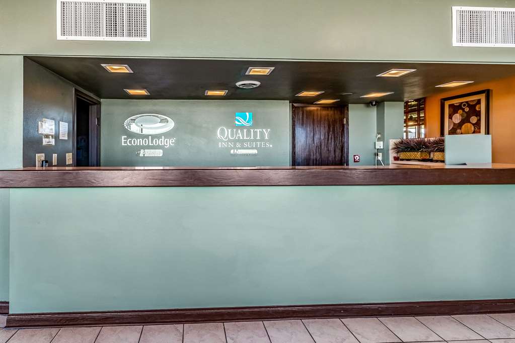 Americas Best Value Inn — Albert Lea — photo 5