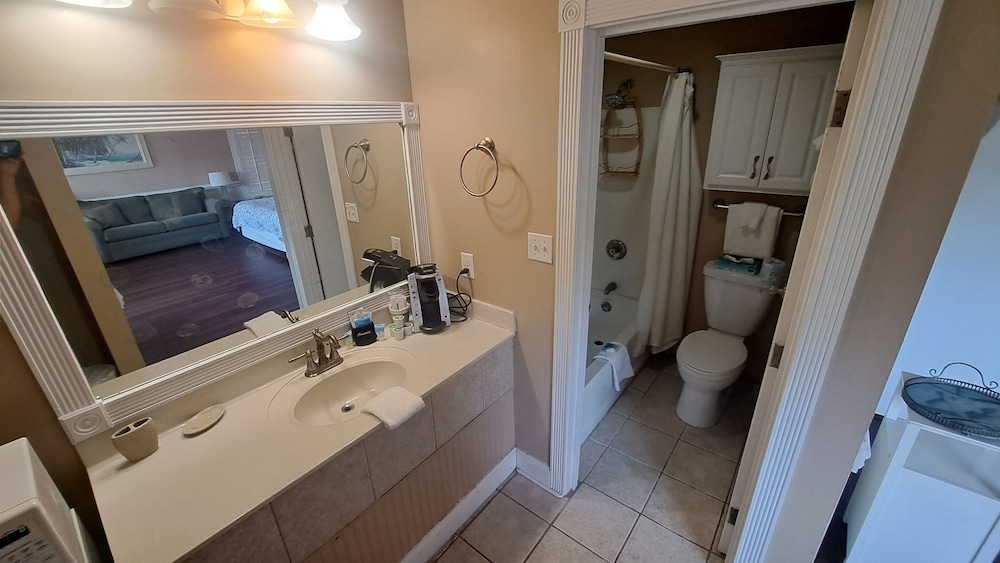 Saint Simons Inn by the Lighthouse - photo 137