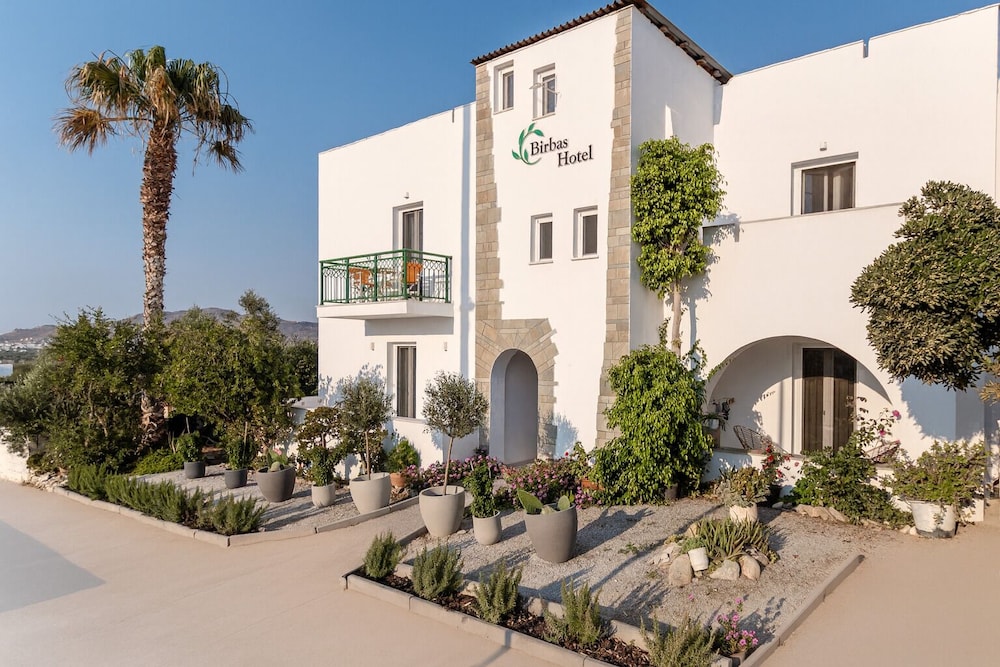 Birbas Hotel - carbon neutral hotel in Naxos