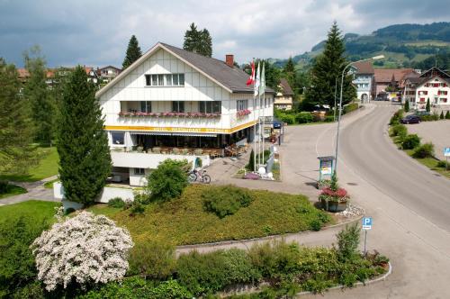Hotel Restaurant Sternen pet-friendly hotel Krummenau