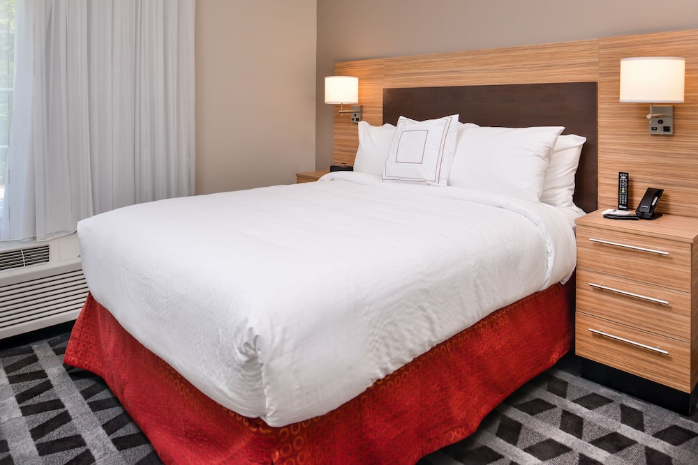 TownePlace Suites by Marriott Charleston West Ashley - photo 6
