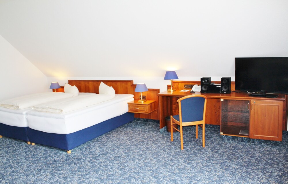 Alpina Lodge Hotel Oberwiesenthal — Kurort Oberwiesenthal — photo 4