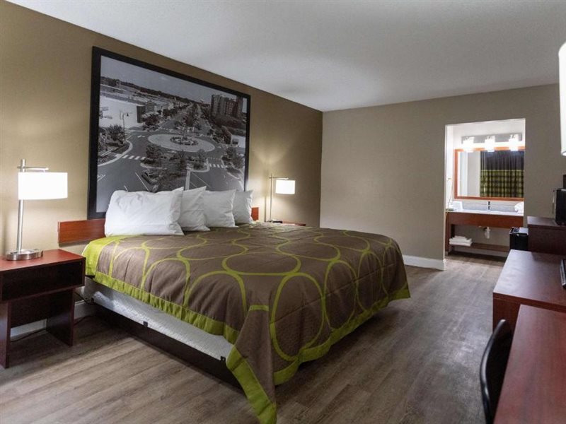 Super 8 by Wyndham Goldsboro - photo 9