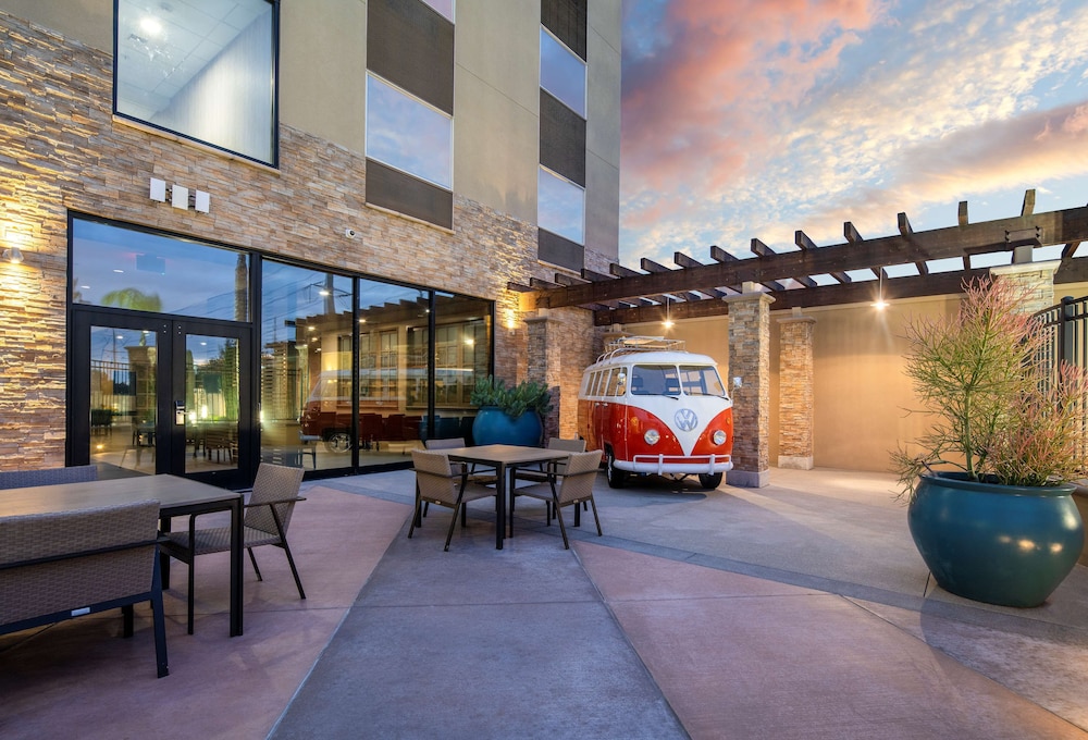 SunCoast Park Hotel Anaheim Resort Tapestry by Hilton - photo 67