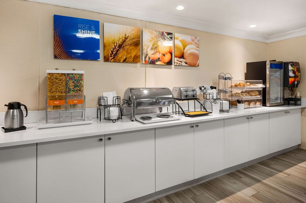 Comfort Inn Oceanside Deerfield Beach - photo 55