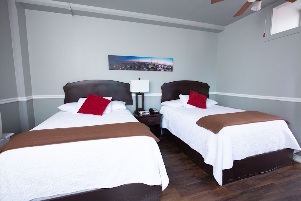 Rialto Hotel - photo 6