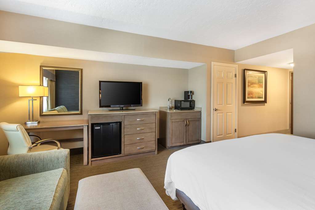 Best Western Plus CottonTree Inn - photo 11