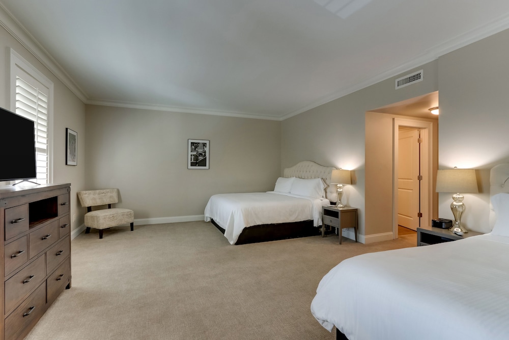 The Mantissa Hotel - photo 10