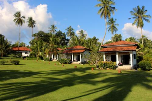 Villa Don Hendrick — 4-Star Luxury Hotel in Tangalle, Sri Lanka