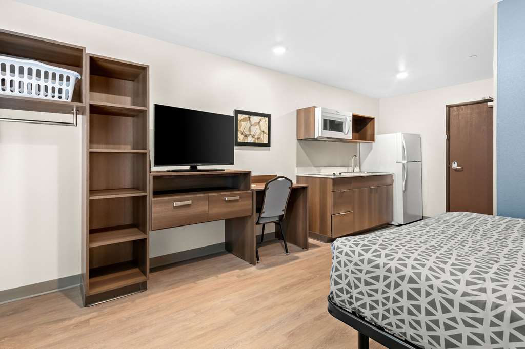 Woodspring Suites Indio Coachella Valley - photo 21
