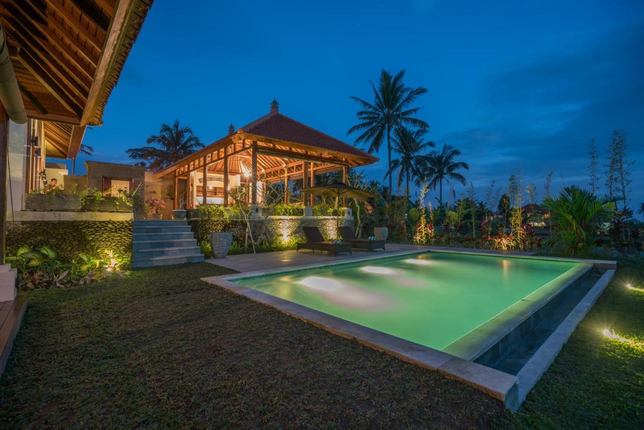 Tunjung Putih Villa — 4-Star Luxury Hotel in Ubud, Indonesia