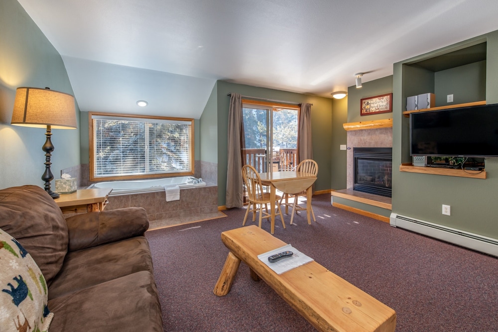 StoneBrook Resort - photo 18