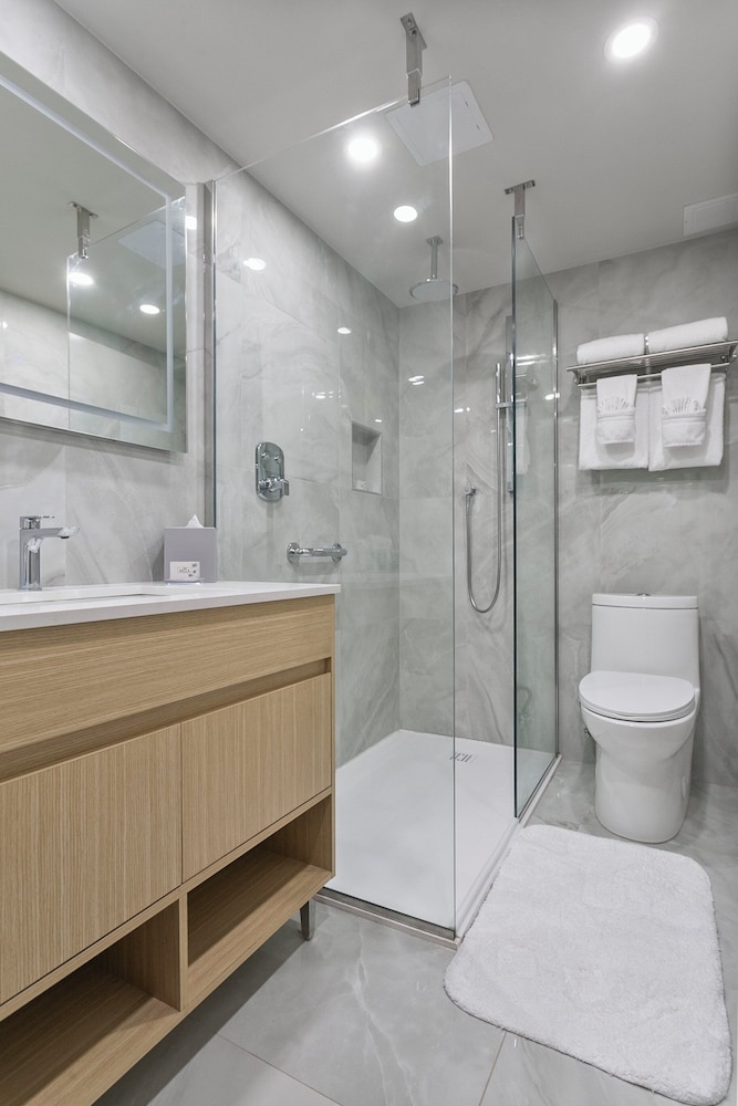 Ocean Sky Hotel and Resort - photo 43