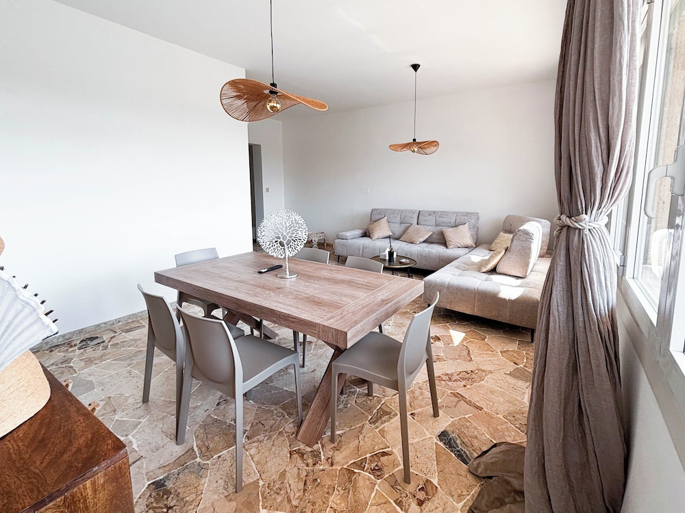 Villa Mare Fronte Mare — 4-Star Luxury Hotel in Lido Di Jesolo, Italy