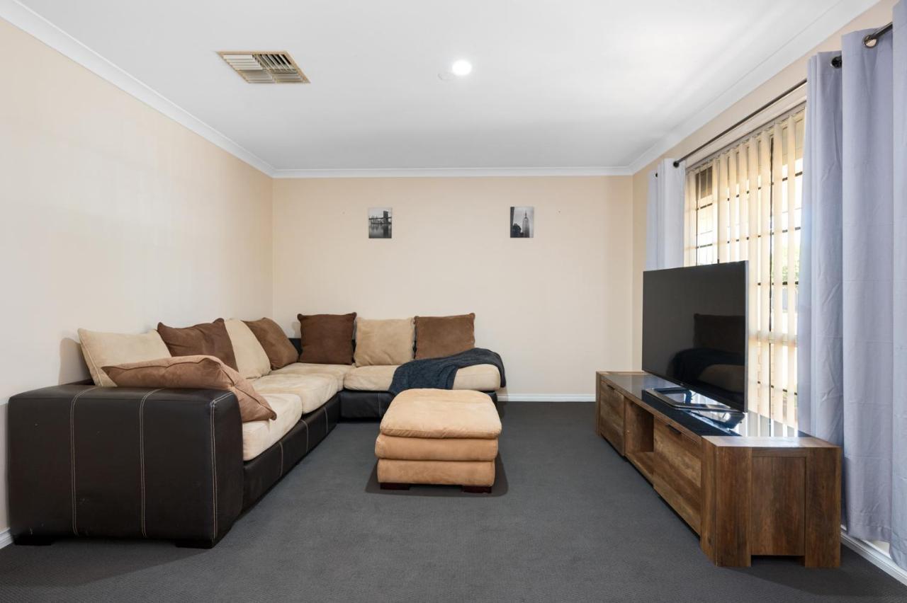 Bea Vic Home. Your Home Away From Home. — 4-Star Luxury Hotel in Somerville, Australia