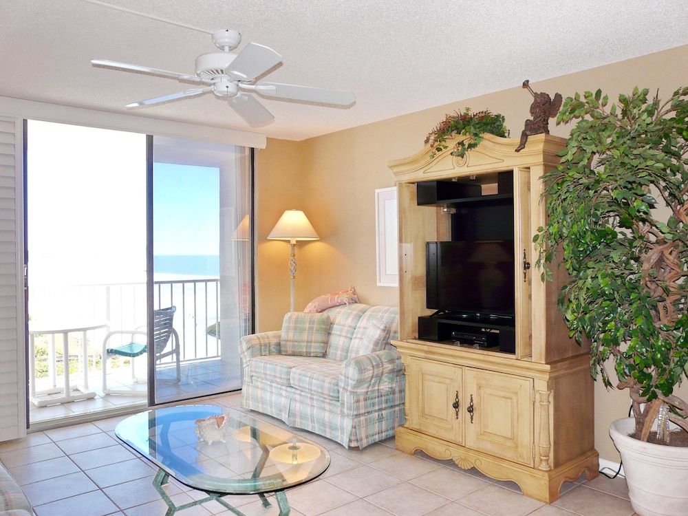 South Seas Tower 4 1209 - photo 30