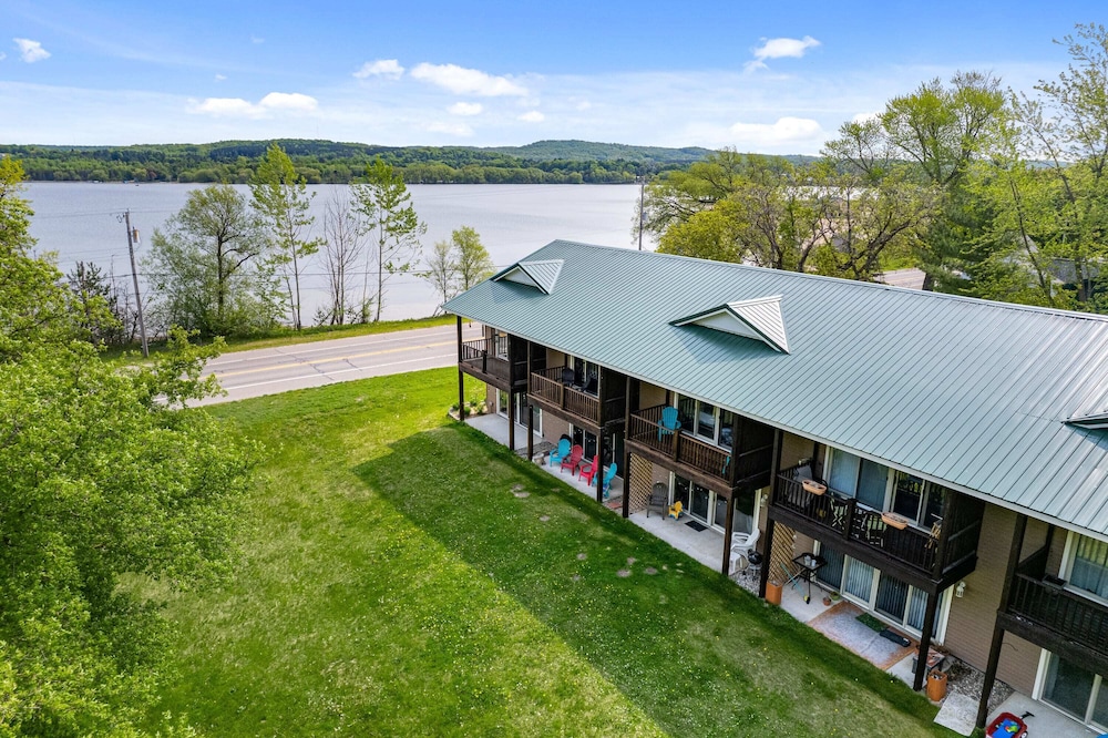 South Arm Retreats - photo 102