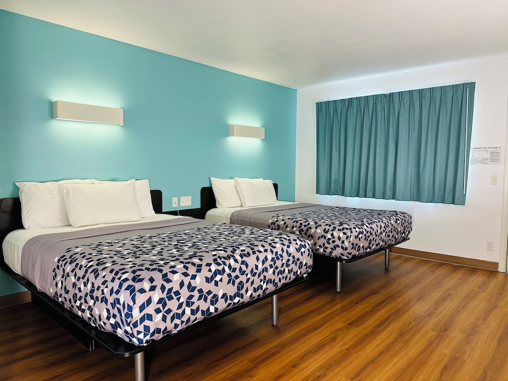 Motel 6 Crescent City CA - photo 4